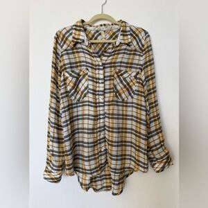 Free People plaid shirt in perfect fall colors yellow, tan, black size L